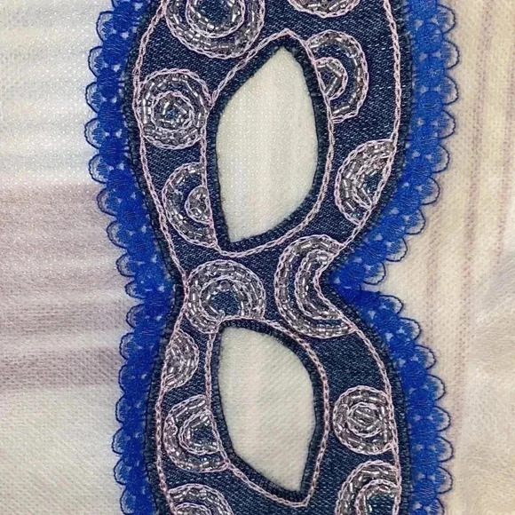 Hand made beautiful carnival masks 🎭 - Picture 5 of 10